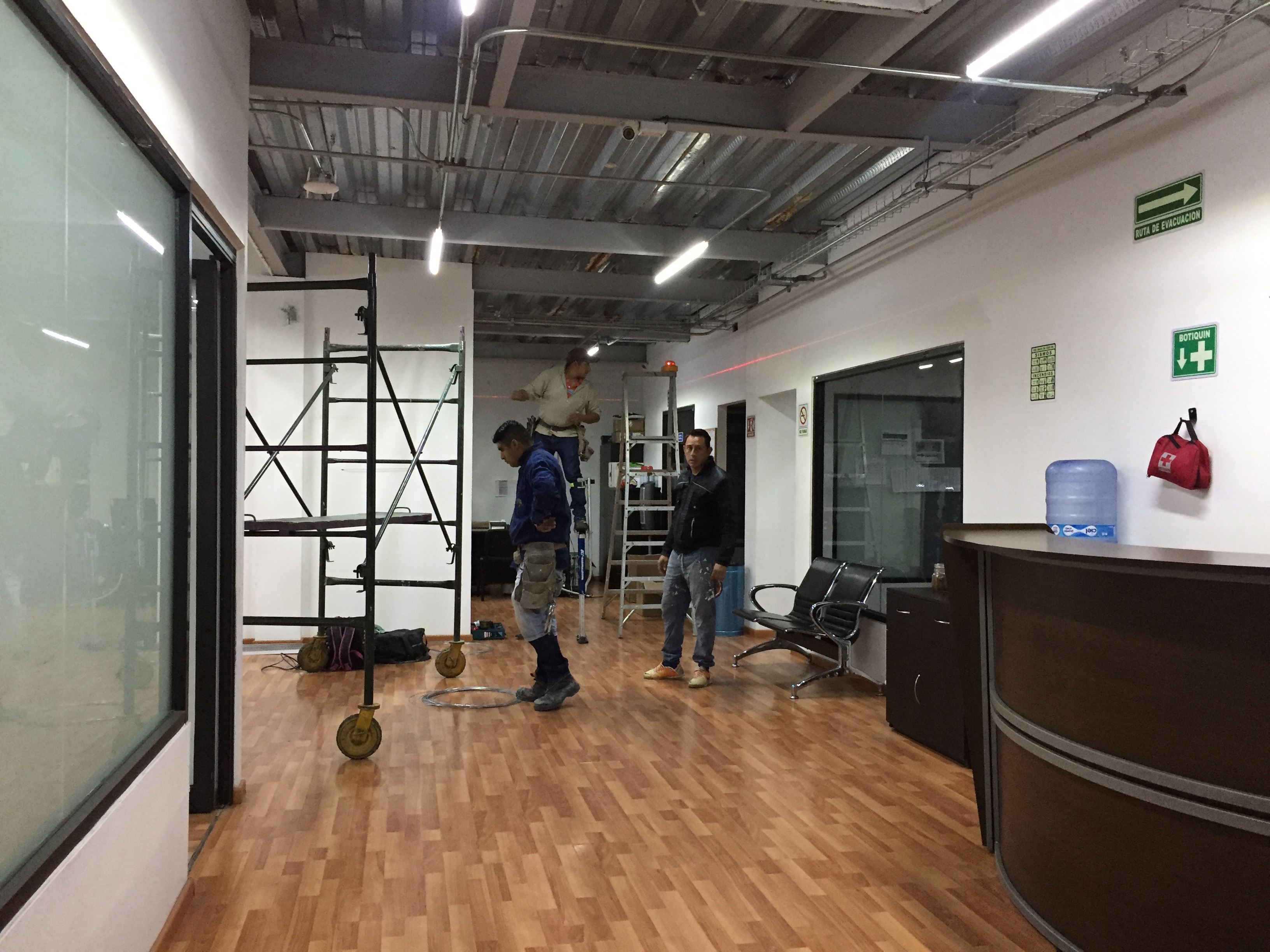 Instalación de plafones | nivelación