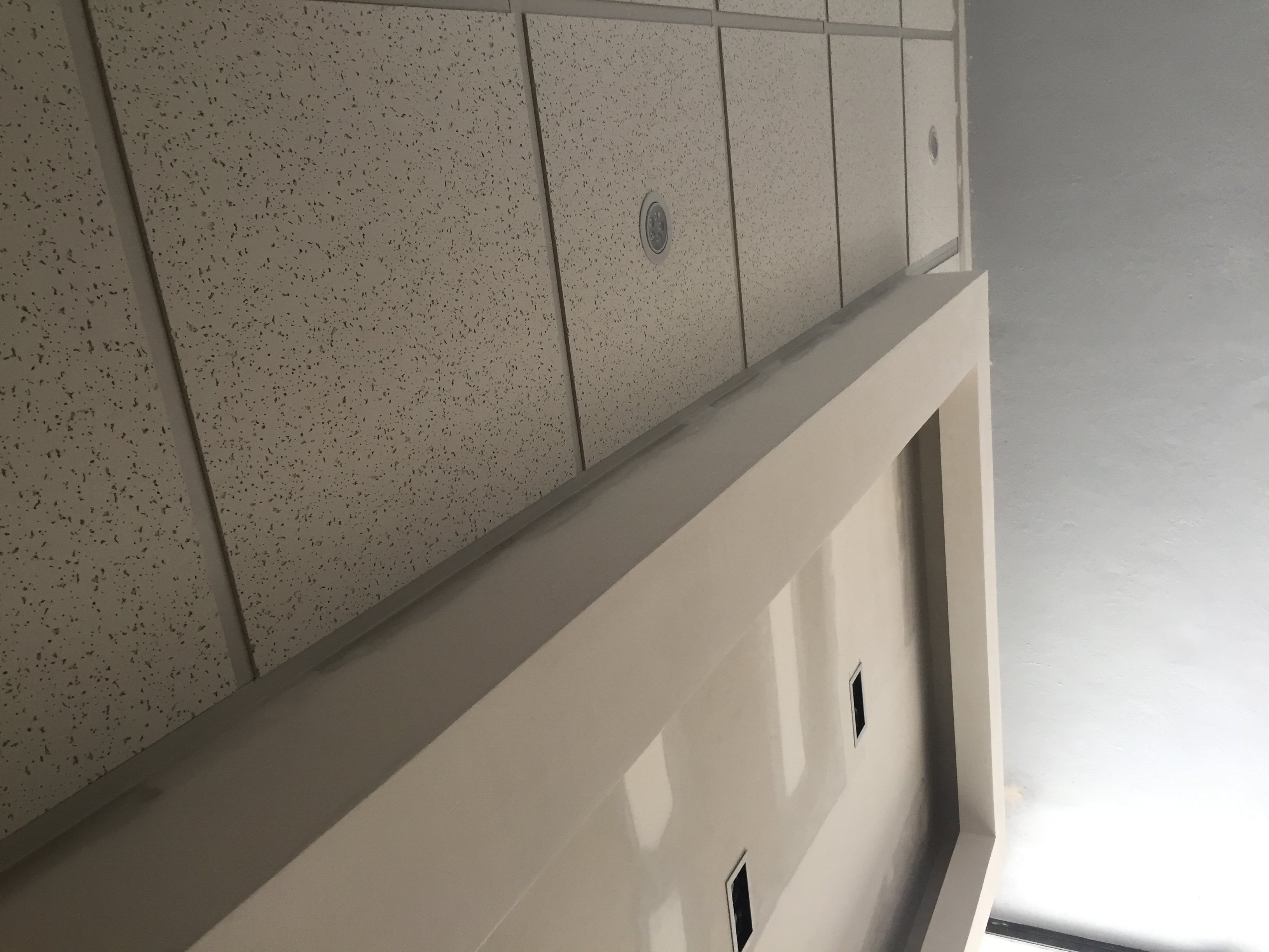Plafon corrido - ceiling