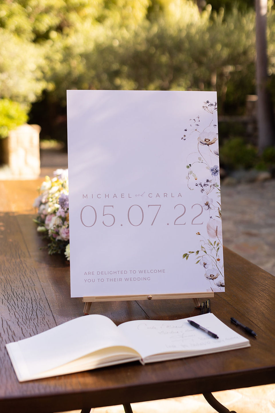 wedding welcome sign for estate wedding