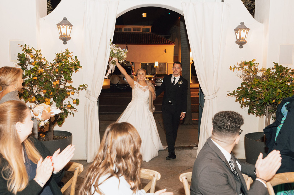 Villa & Vine courtyard wedding reception 