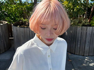 ピンクベージュ×ボブ