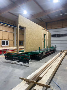 Abbundarbeiten - hier fertigen wir Dachstühle, Wand- und Deckenelemente sowie Sonderkonstruktionen in der Schaffert Holzbau GmbH