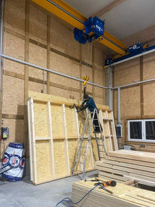 Abbundarbeiten - hier fertigen wir Dachstühle, Wand- und Deckenelemente sowie Sonderkonstruktionen in der Schaffert Holzbau GmbH