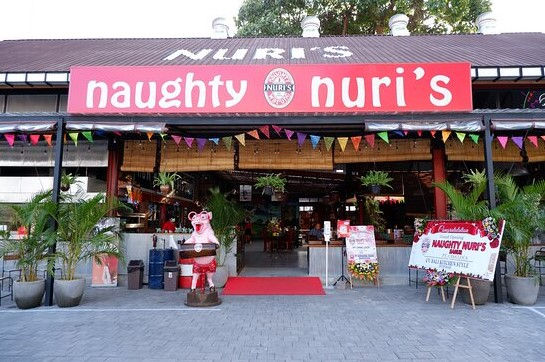 Naughty Nuri’s Sanur
