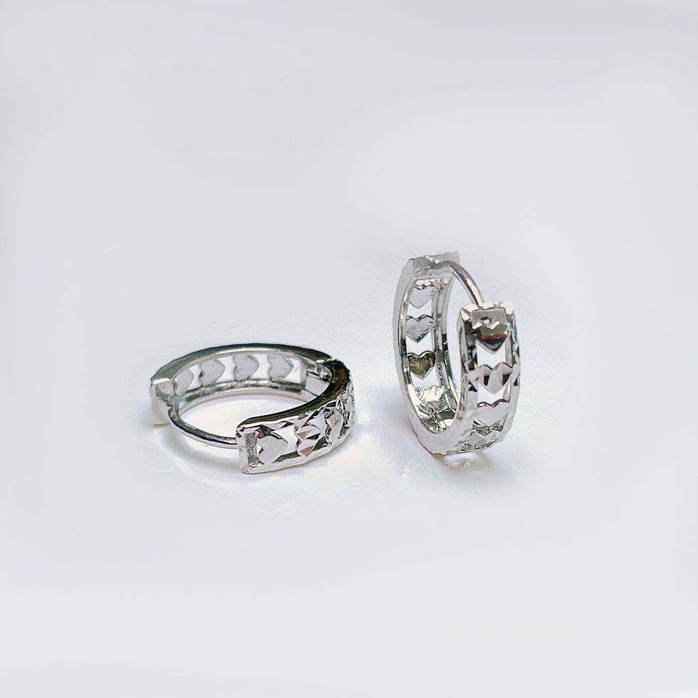 Miniatura: Solid Platinum Earrings Pt950 Earrings Hollow Out Heart Band Earrings for Her