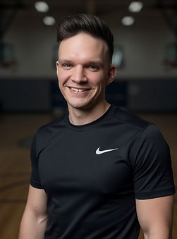 Charlie Broback Headshot.jpg