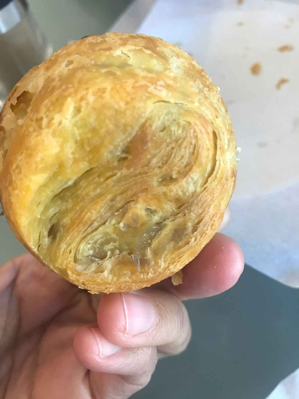 detalhe da massa folhada do pastel de nata