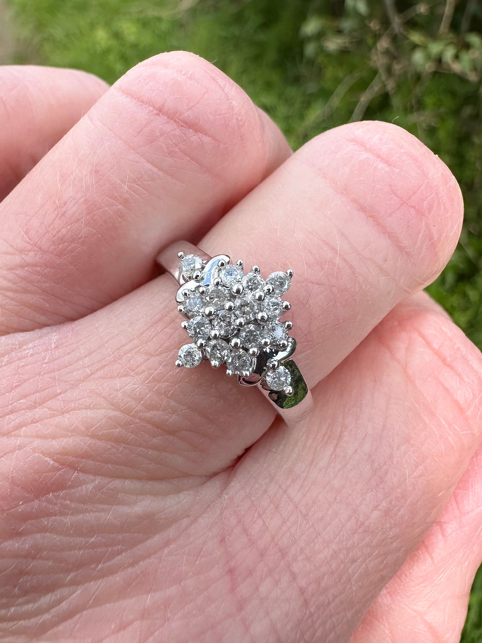 Thumbnail: Vintage 9ct White Gold 0.40ct Diamond Ring
