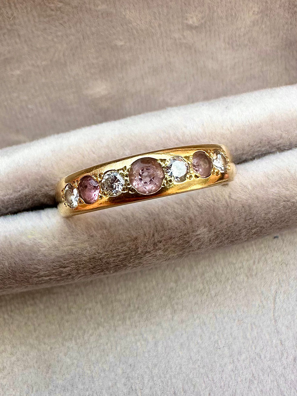 Thumbnail: Vintage 18ct Gold Pink Sapphire & Diamond Ring