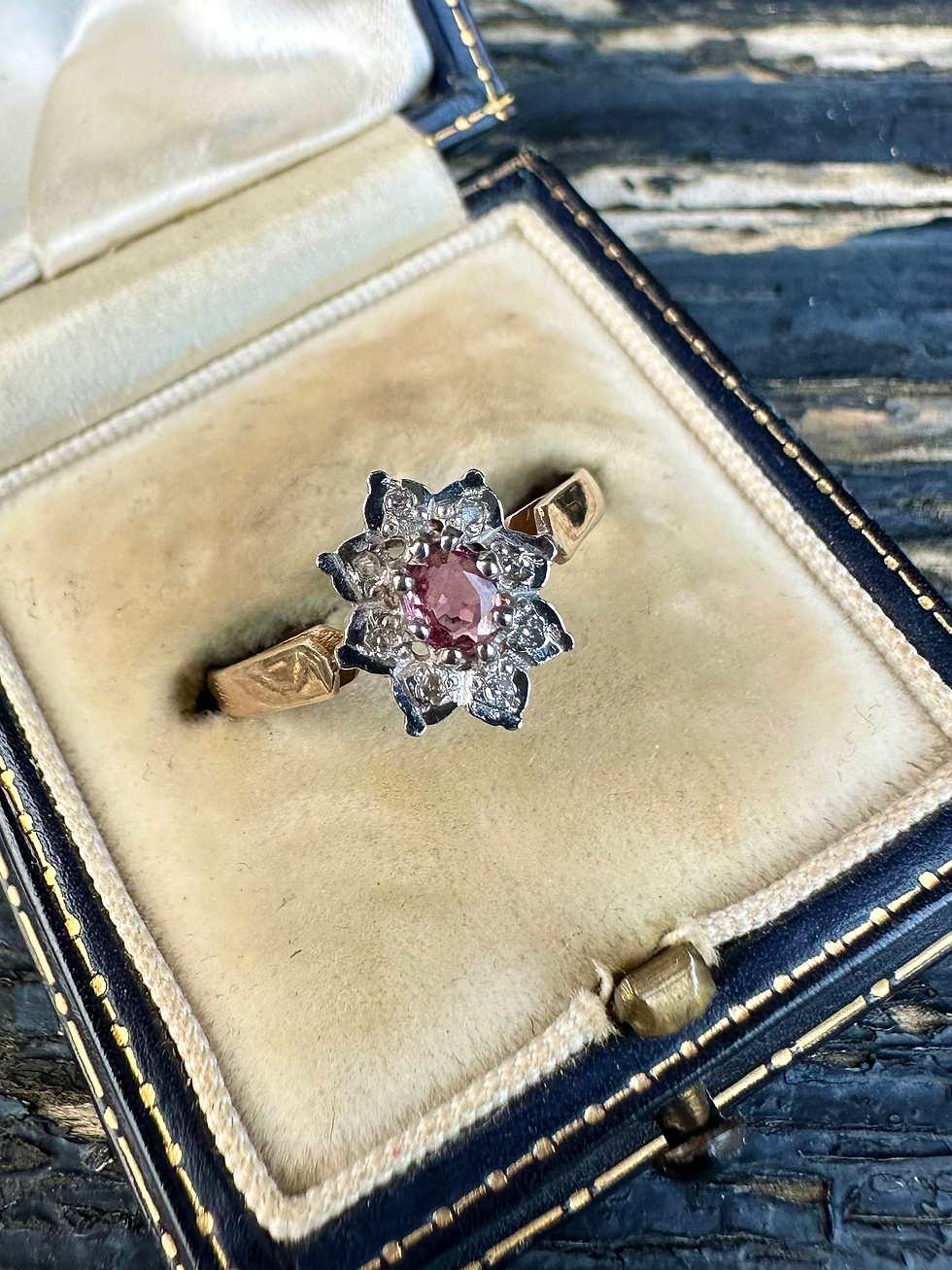 Vintage 9ct Gold Ruby & Diamond Ring