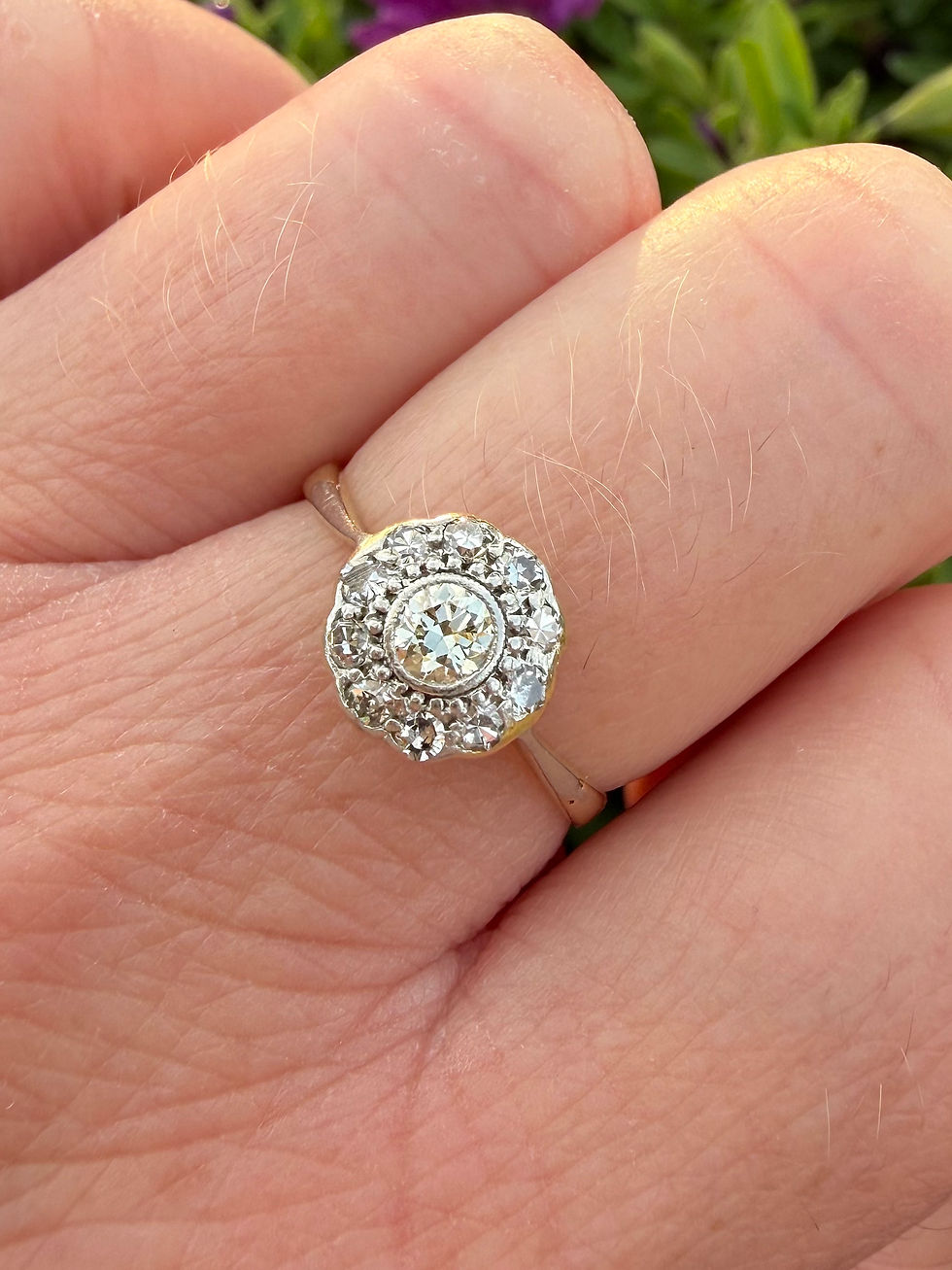 Thumbnail: Antique 1920s 18ct Gold & Platinum Diamond Ring