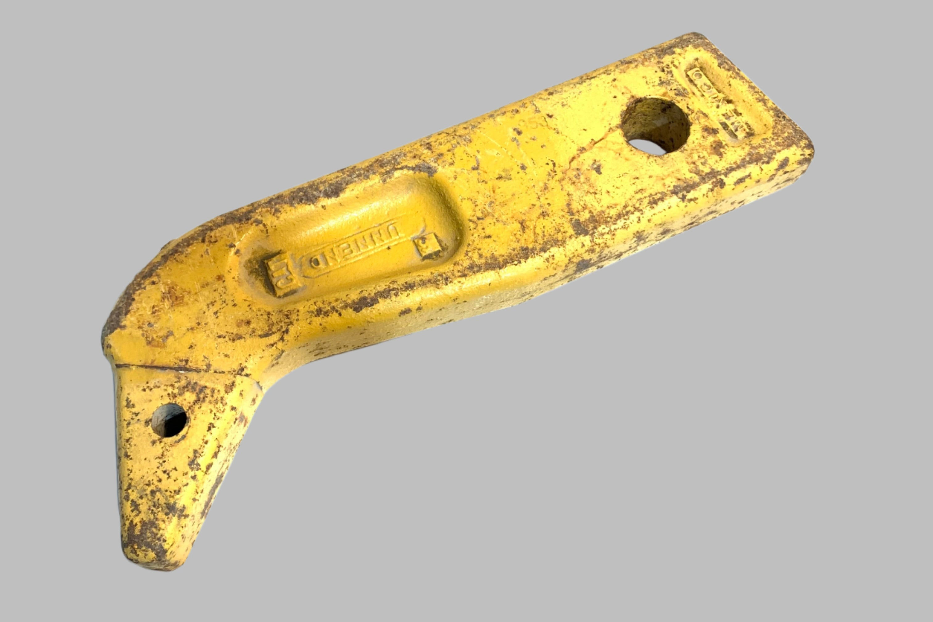 9J6586 SHANK