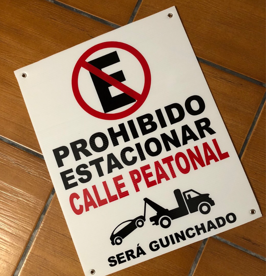 PROHIBIDO ESTACIONAR 02