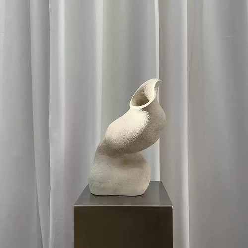 Twine-ceramic vase by ZQART | XMALC