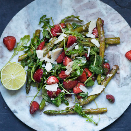 Salade de fraises et asperges