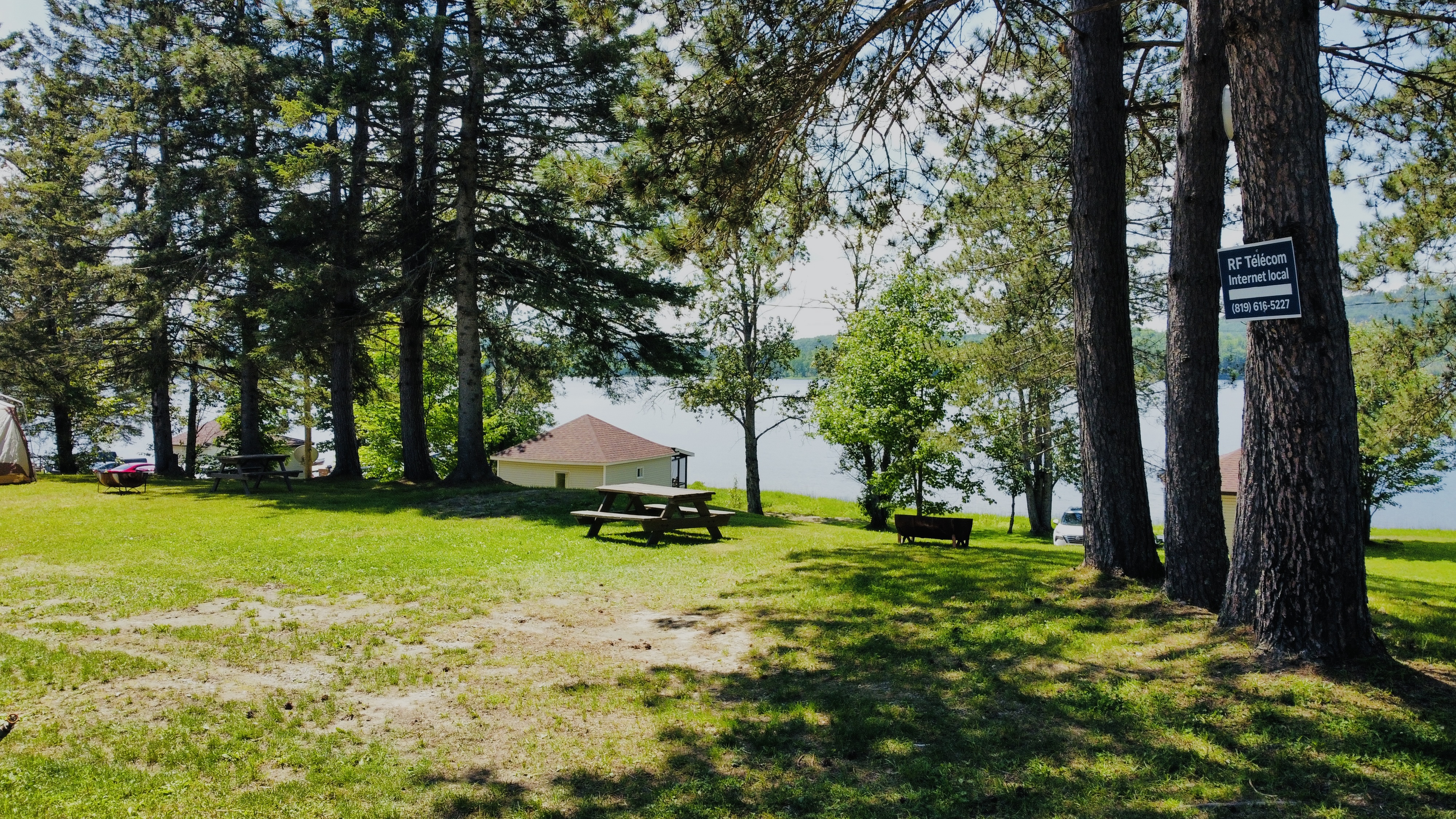 3-Service Campsite – Pourvoirie du Pêcheur