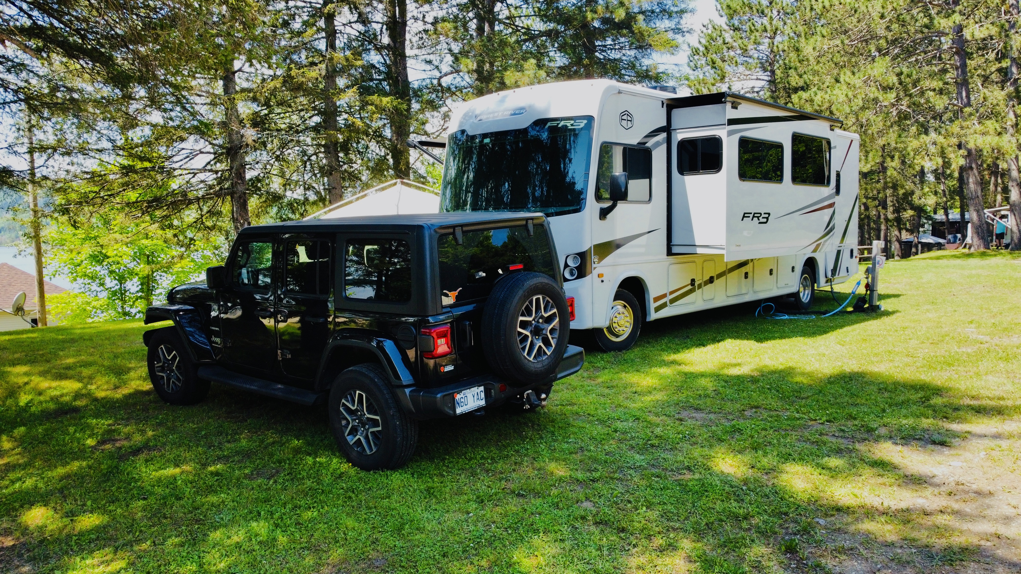 3-Service Campsite – Pourvoirie du Pêcheur