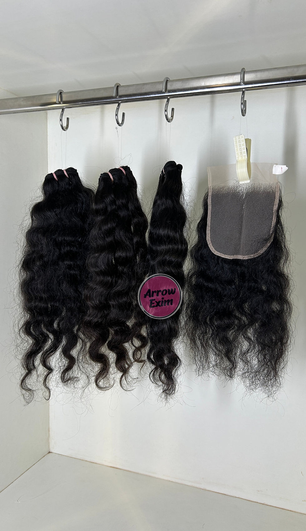 Deep Curly Bundles with Lace Closure