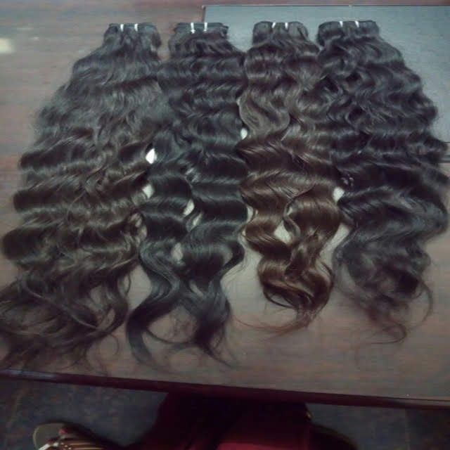 Cuticle Aligned Raw Hair Bundles