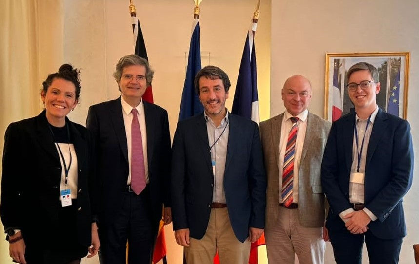 Treffen am Pariser Platz mit dem Französischen Botschafter