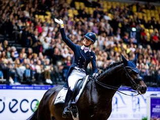 Grand Prix Coupe du Monde d'Amsterdam : Dinja Van Liere devant son public
