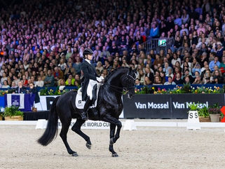 Charlotte Fry & Glamourdale réalisent bien le doublé à Amsterdam