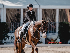 Isabell Werth & Viva Gold Old débutent le Grand Prix