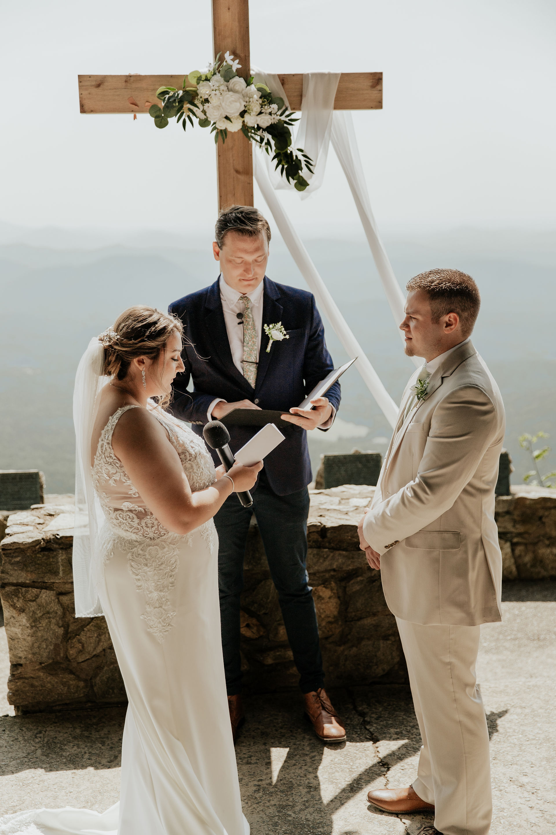 Pretty Place Chapel Wedding Photographer