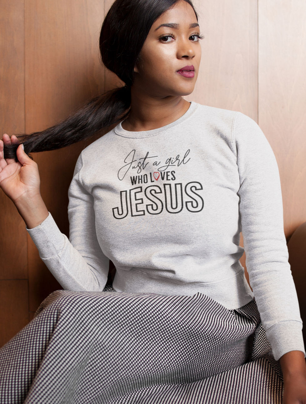 "Just a Girl Who Loves Jesus" Unisex Heavy Blend™ Crewneck Sweatshirt