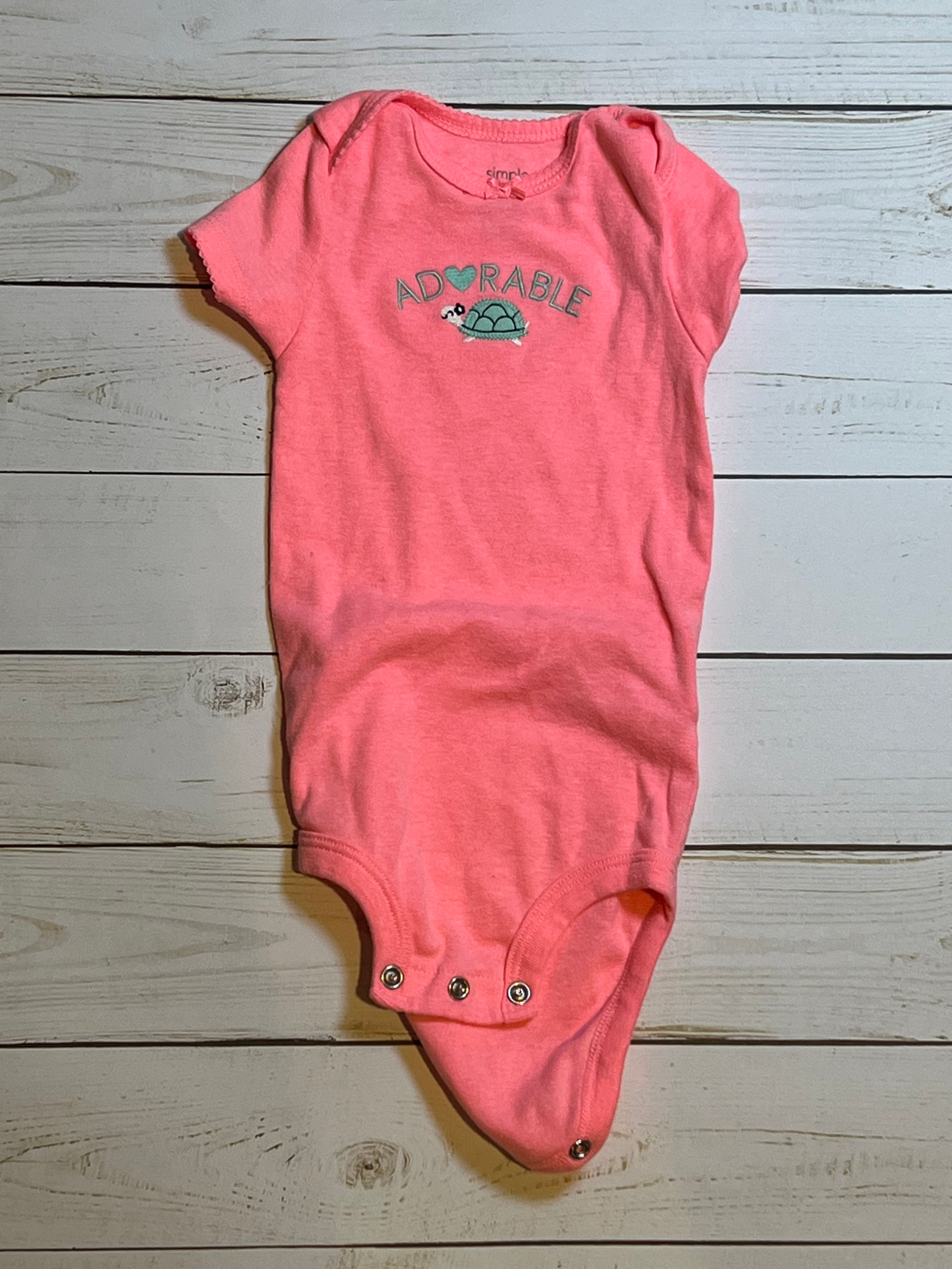 Adorable onesie 6-9M