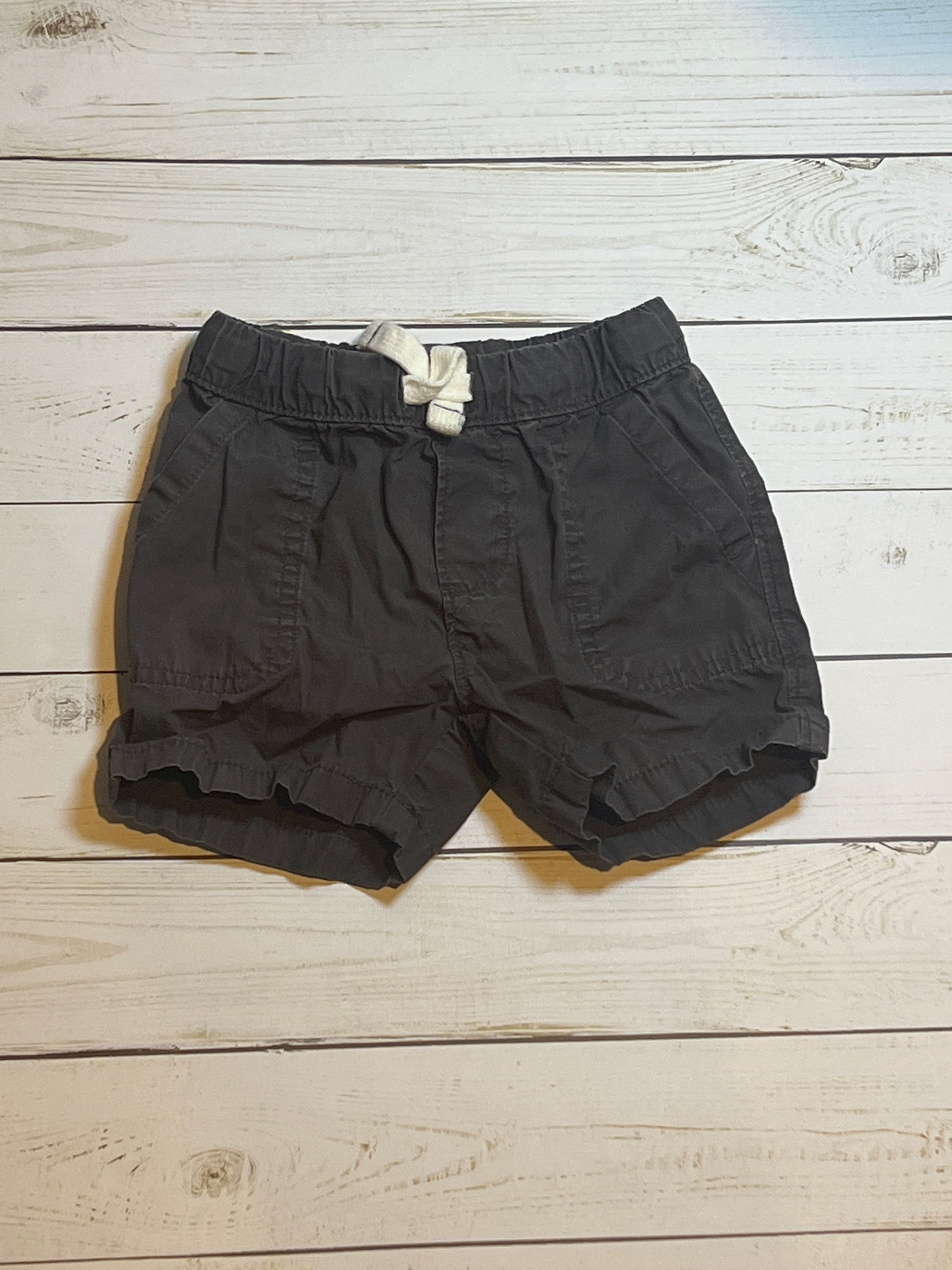 Grey shorts 12M