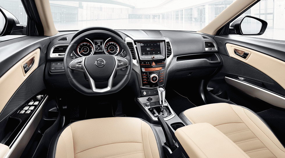 383219-ssangyong-tivoli-interior.gif