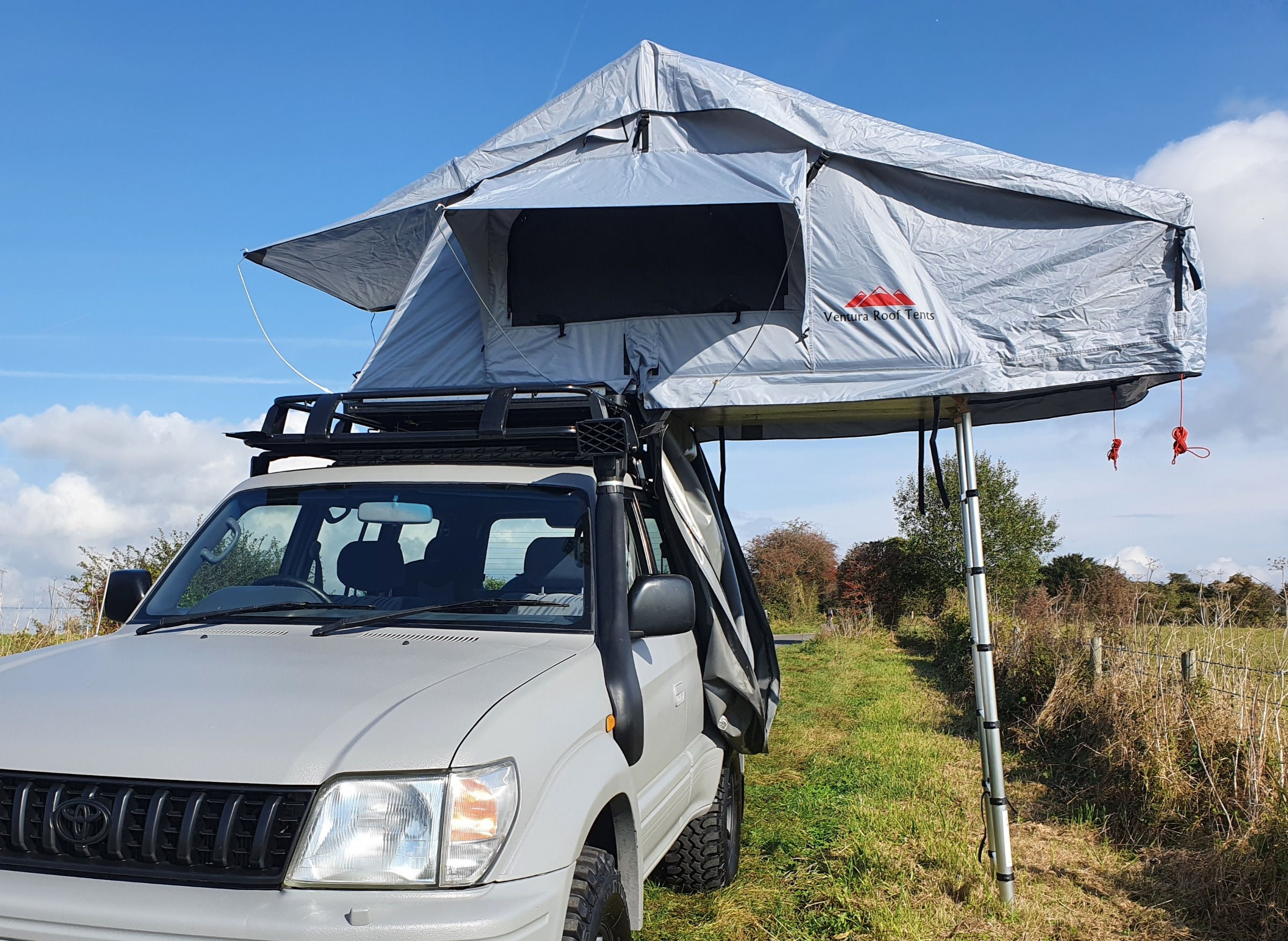 Roof tent