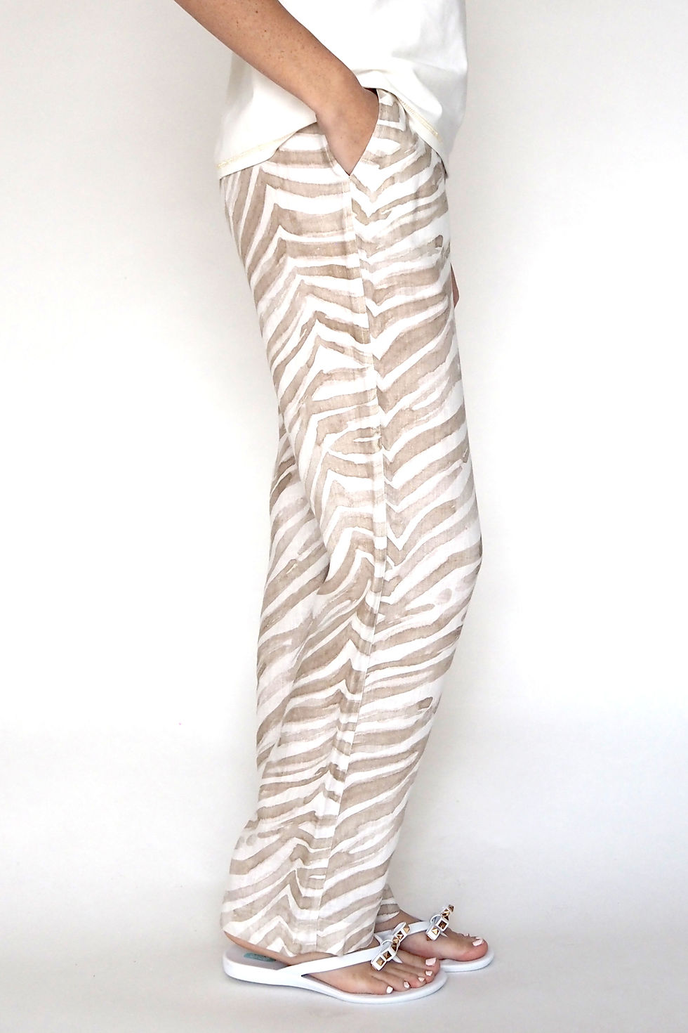 Thumbnail: Women's Classic Straight Leg Pants Natural Zebra