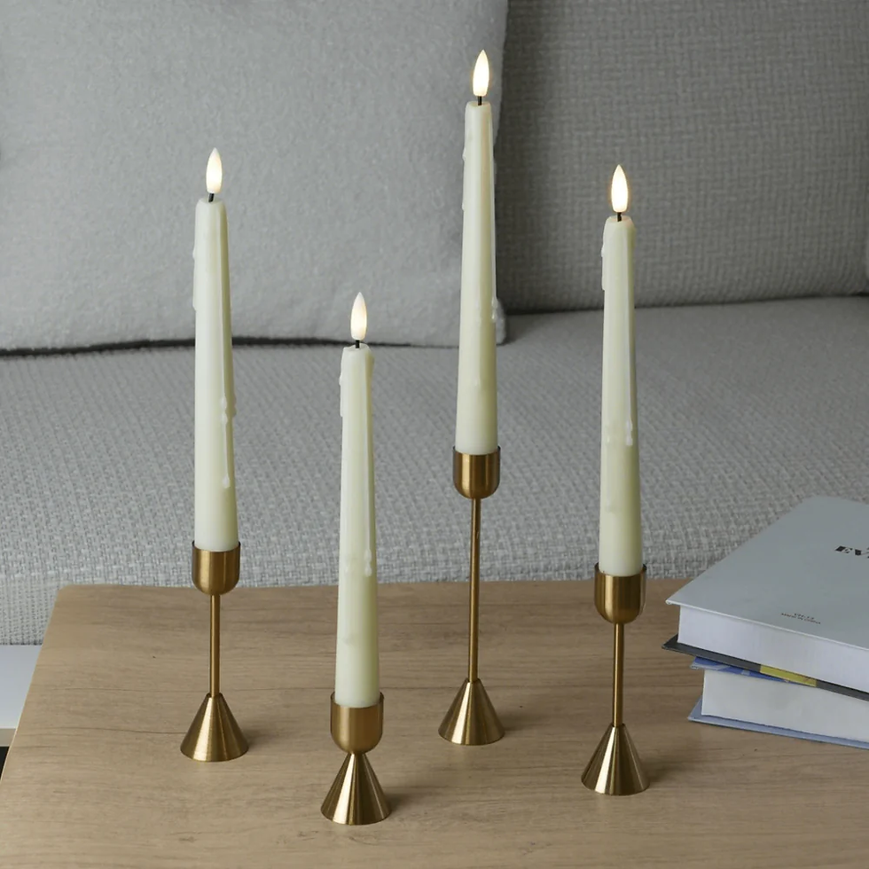 Thumbnail: Grande Taper candle