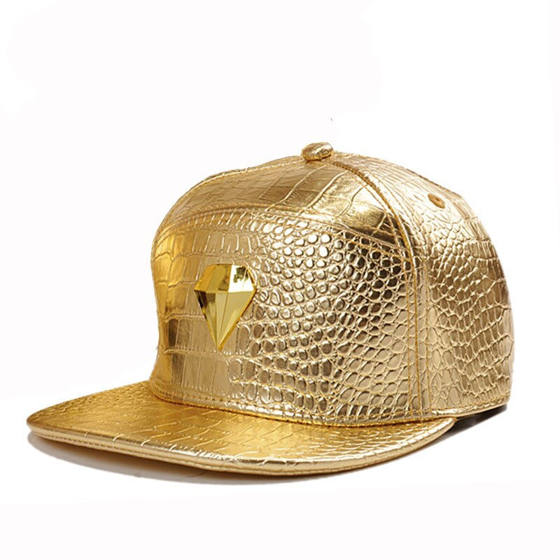 Miniatura: Casquette en cuir doré avec logo en métal pour hommes