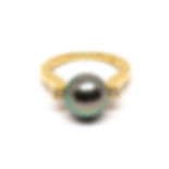 R21 One Diamond Shank Black Pearl Ring