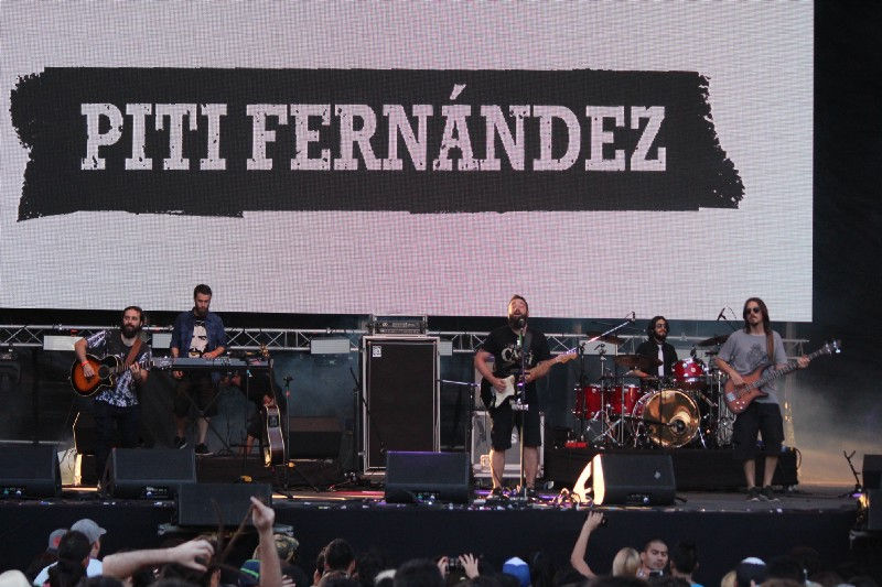 Piti Fernandez sin pastillas, presentando Conmigo Mismo en Rock en Baradero // Ph. Adriana Fumazoni