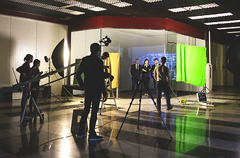the-shooting-a-business-scene-with-people-time-lapse-SBI-350055280.jpg