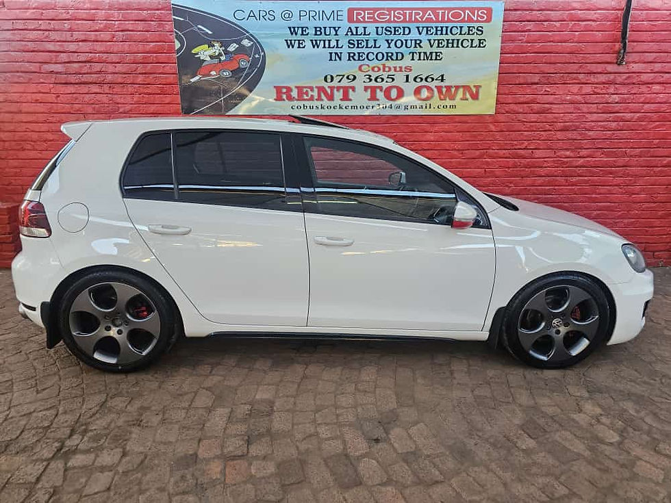 Thumbnail: 2010 Volkswagen Golf GTI M/T