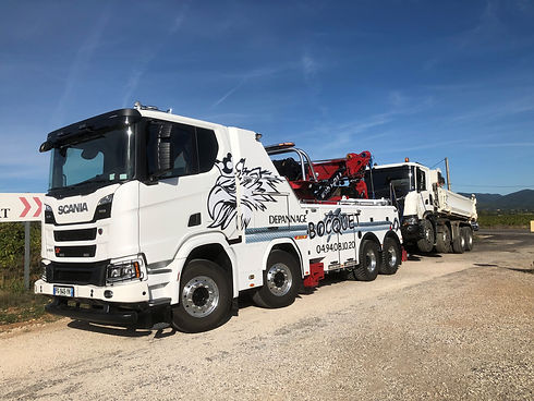 remorquage camion.jpg