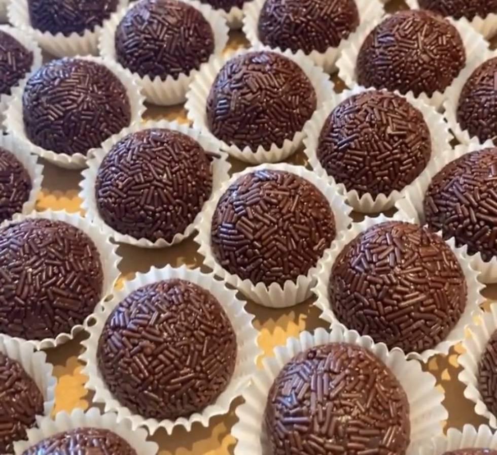 Thumbnail: Gourmet Sweets 100 un
