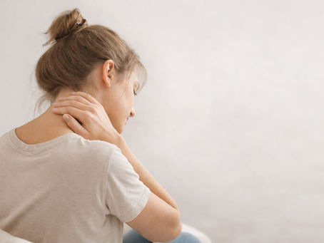 Why Stress Shows Up in Your Body (Pain, Itch, Tension)
