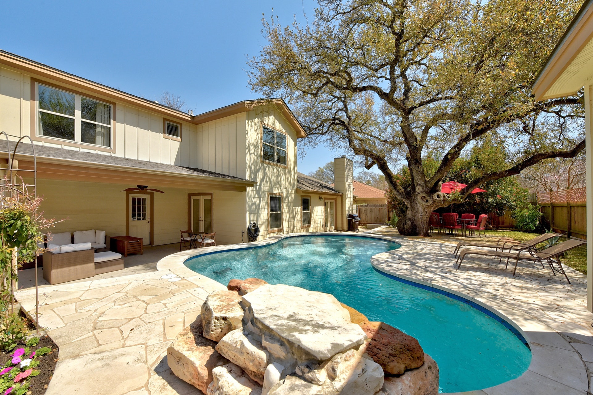 4601 Oak Creek Drive Austin Texas Austin Home Girls Realty