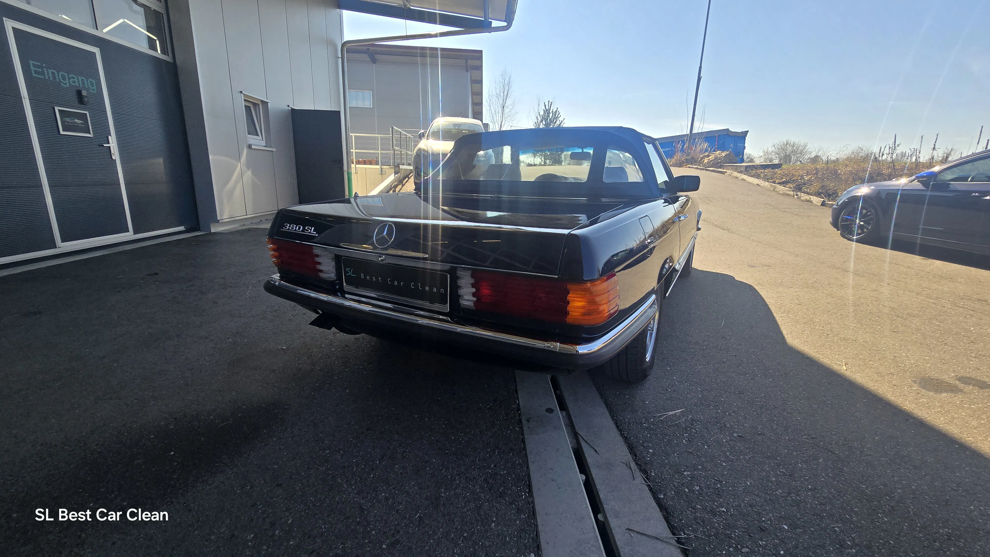 2-Jahres-Keramikversiegelung für Mercedes R107 380 SL in der Region Stockach und Singen