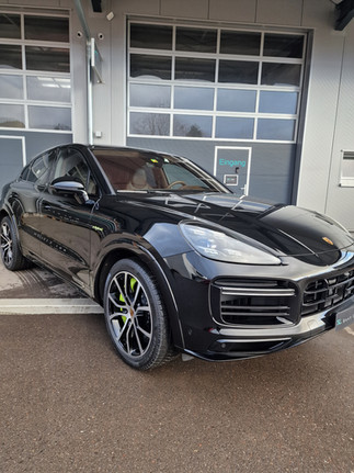 Porsche Cayenne Keramikversiegelung bekommen Von SL Best Car Clean