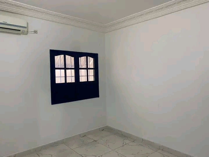 Miniature : En vente! à Mpita/Contact 057199398