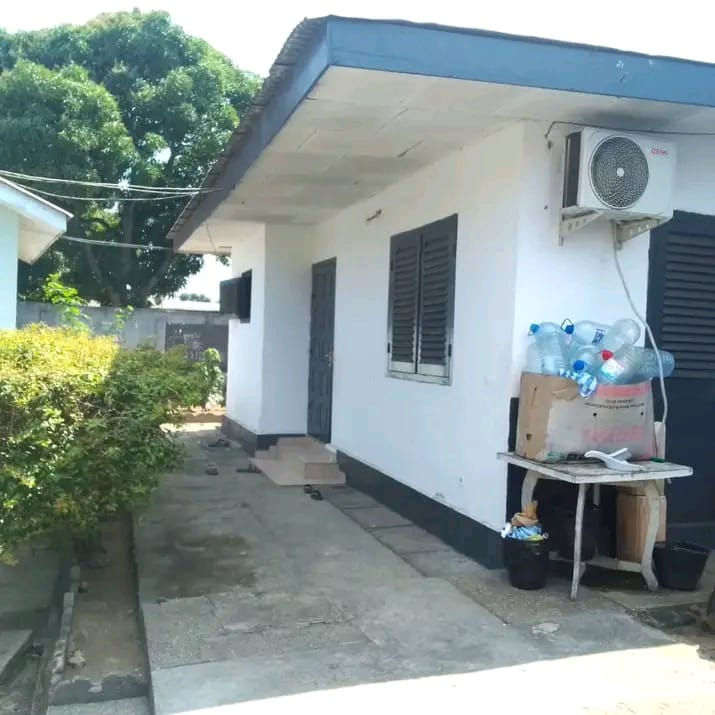 Miniature : En vente! 500m2 a Songolo / ☎️ 057199398