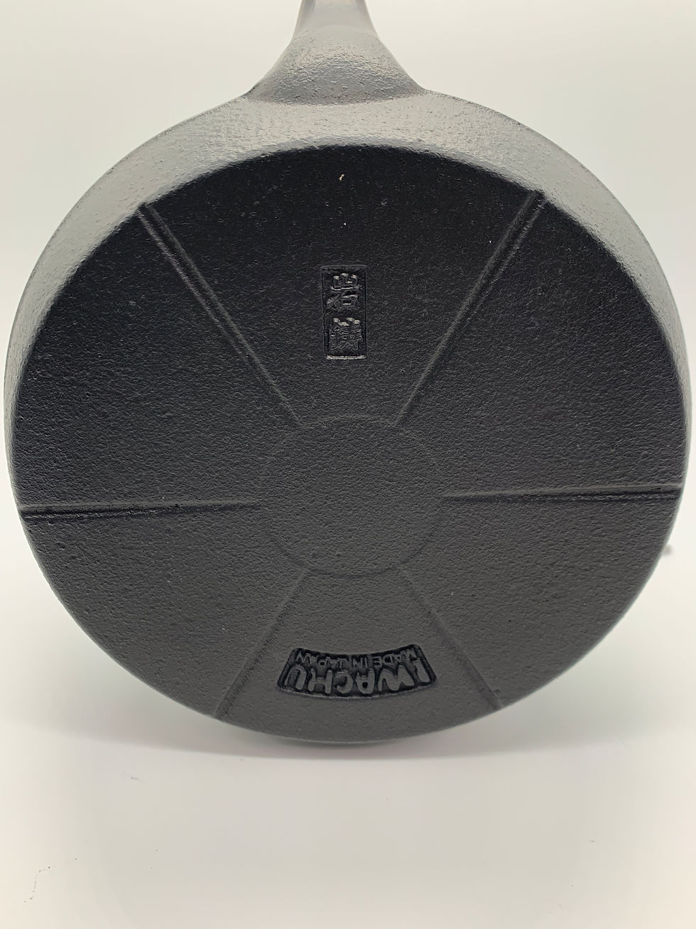 サムネイル： 日本製 岩鋳 南部鉄器 鋳鉄 鉄瓶兼用急須 5型新アラレ 0.65L  IH対応 12822 茶漉し付 海外お土産 贈り物