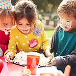 Glückliche Kinder